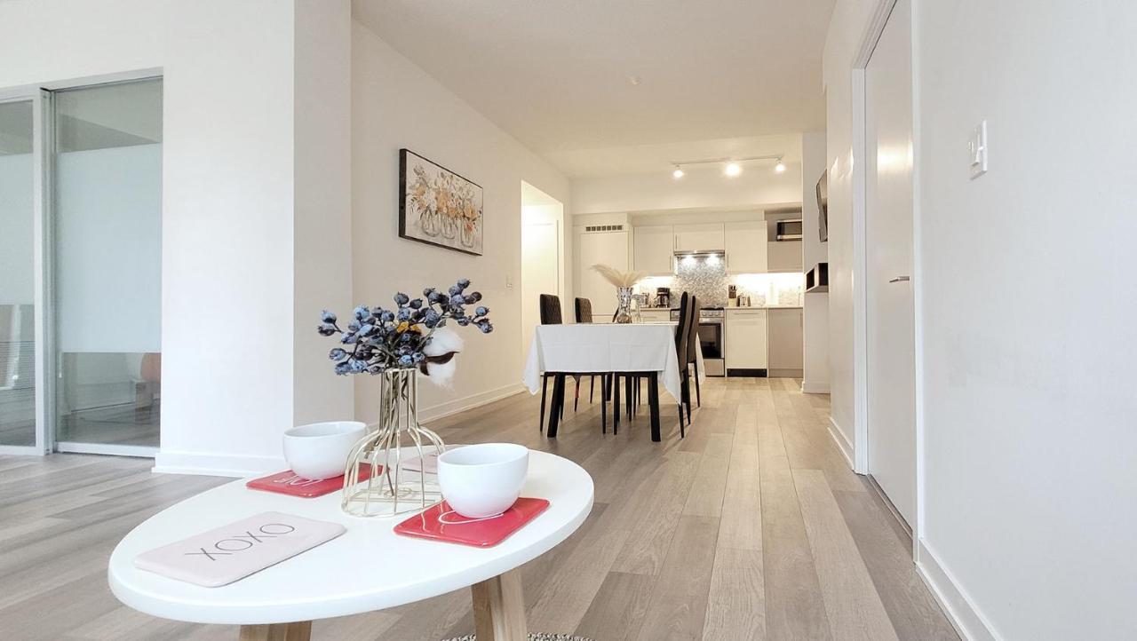 Lovely 3 Bedrooms In University Of Toronto Extérieur photo